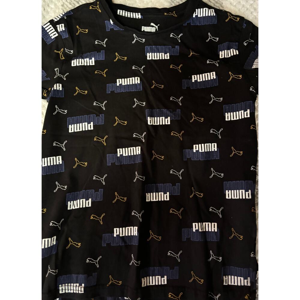 Puma Boys Youth Size M(10-12) Graphic T